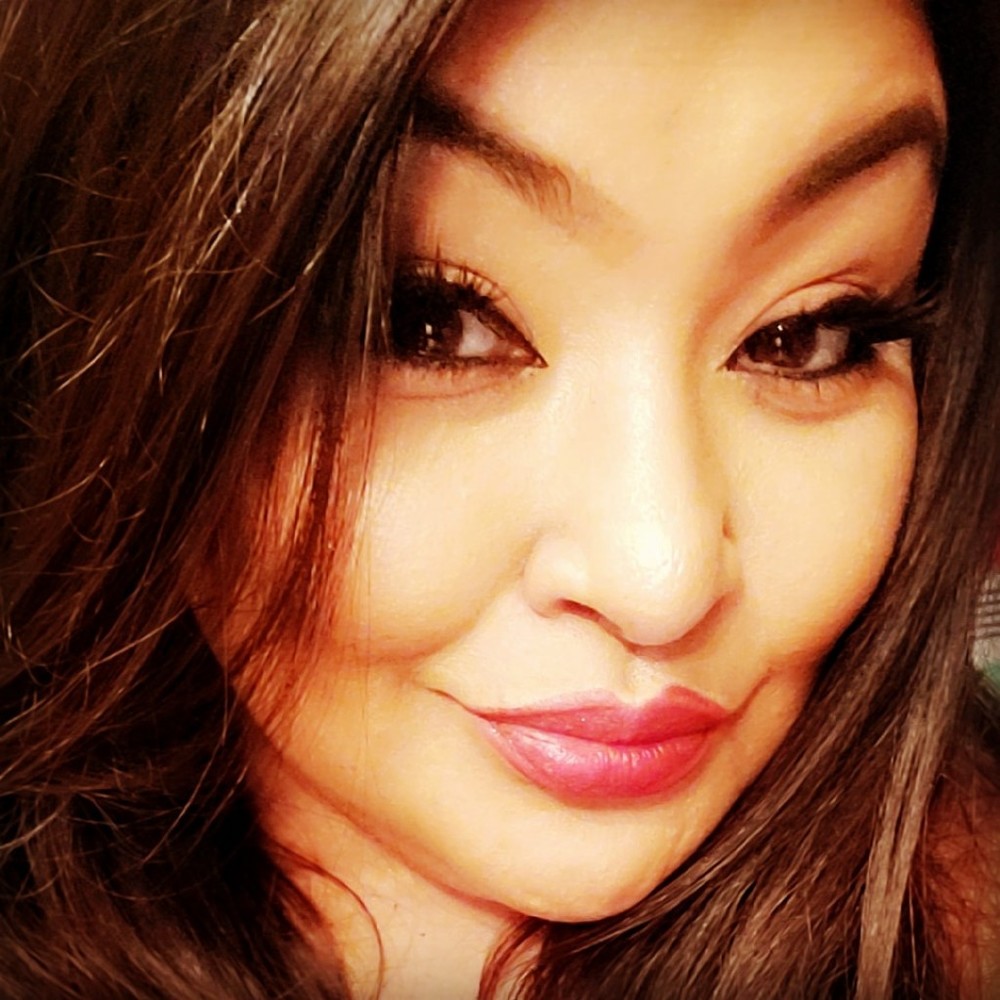 Meet your Posher, Valerie